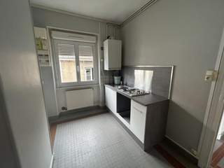 Rental / 2-bedroom flat · 44 m², Le Creusot, Rue du Docteur Rebillard