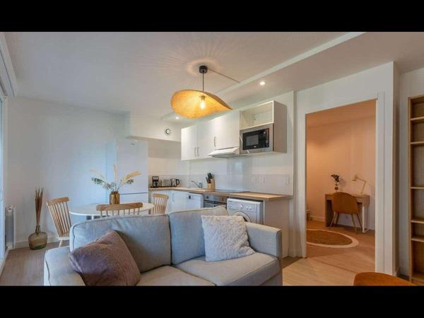 Colocation / Appartement 4 pièces de 60 m², Bordeaux, Rue Léon Jouhaux / Photo 2