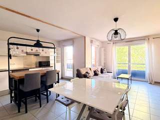 Location / 3 rooms apartment · 70 m², Villeurbanne, Rue de Longchamp