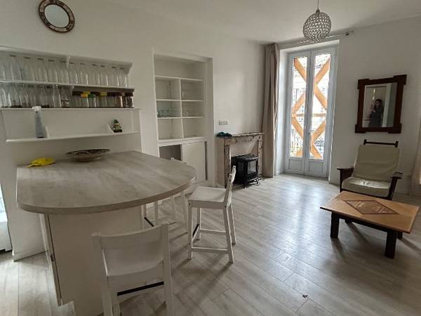 Colocation / Appartement 4 pièces de 81 m², Bordeaux, Rue de Bègles / Photo 2