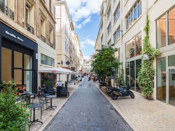 Colocation / Appartement 10 pièces de 145 m², Marseille, Rue Haxo / Photo 10
