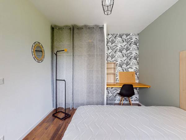 Colocation / Appartement 5 pièces de 98 m², Nantes, Allée de la Réunion / Photo 2