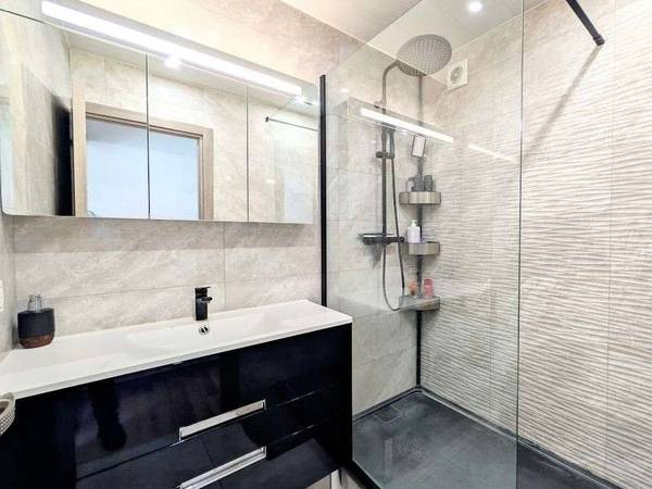 Colocation / Appartement 6 pièces de 89 m², Bordeaux, Avenue d'Eysines / Photo 14