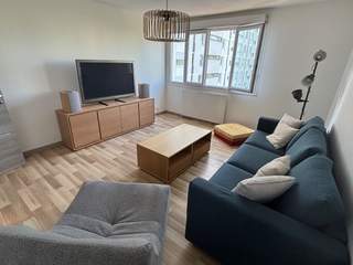 Room share / 6 rooms apartment · 89 m², Bordeaux, Avenue d'Eysines