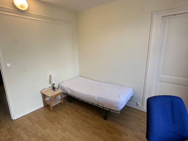 Colocation / Appartement 3 pièces de 60 m², Lille, Rue Colbert / Photo 2