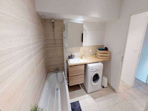 Colocation / Appartement 5 pièces de 140 m², Nanterre, Rue Salvador Allende / Photo 15