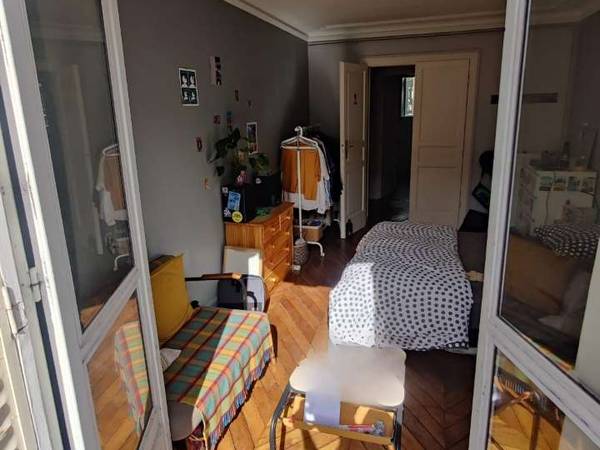 Sous-location / Appartement 4 pièces de 75 m², Paris, Rue Pierre Demours / Photo 2