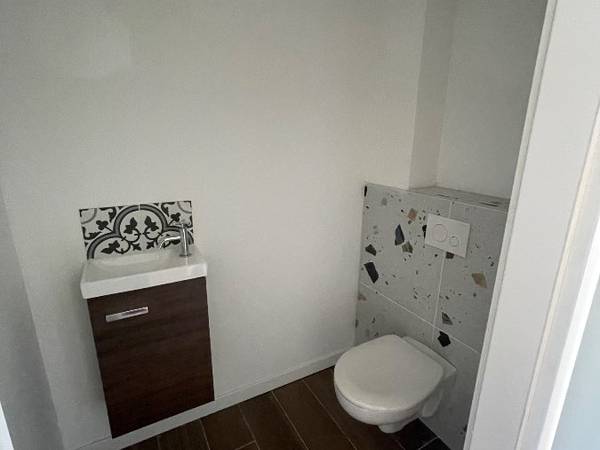 Location / Appartement 4 pièces de 70 m², Strasbourg, Boulevard de Nancy / Photo 7