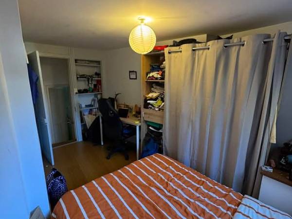 Sous-location / Appartement 4 pièces de 95 m², Grenoble, Place des Tilleuls / Photo 9