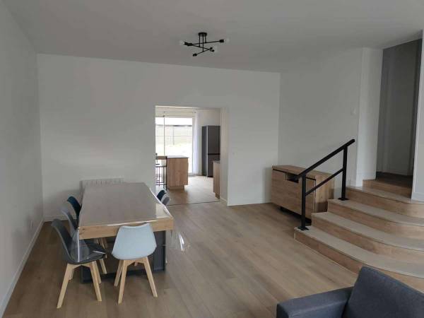Colocation / Maison 8 pièces de 200 m², Reims, Rue de Bezannes / Photo 2