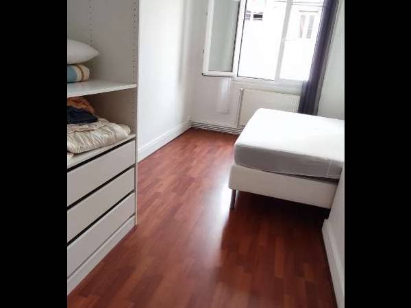 Chambre pour étudiant / Appartement 3 pièces de 63 m², Saint-Étienne, Rue Antoine Durafour / Photo 2