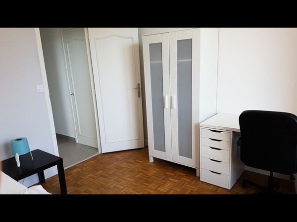 Flatsharing / 5-bedroom flat · 72 m², Saint-Martin-d'Hères, Rue Alphonse Allais / Photo 13