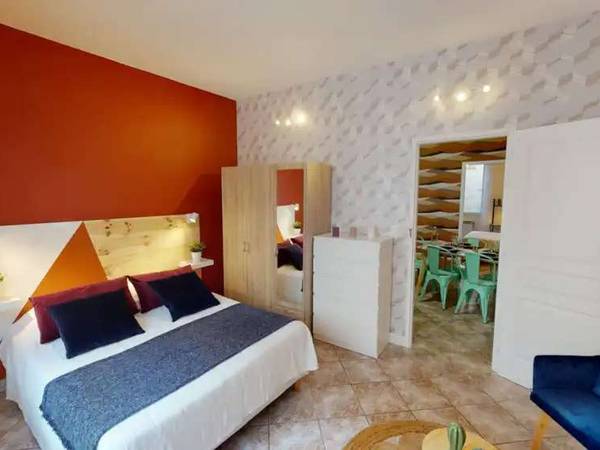 Colocation / Appartement 7 pièces de 114 m², Bordeaux, Rue Lafontaine / Photo 2