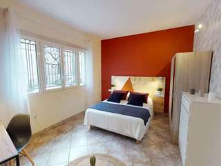 Colocation / Appartement 7 pièces de 114 m², Bordeaux, Rue Lafontaine