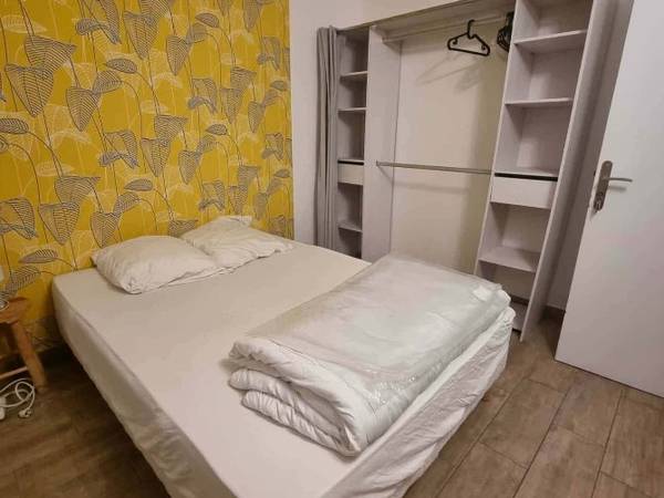 Colocation / Appartement 5 pièces de 75 m², Saint-Martin-d'Hères, Rue du 19 Mars 1962 / Photo 2