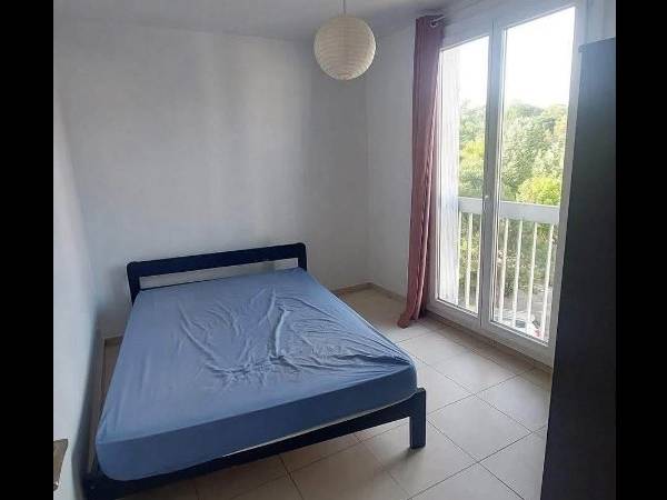 Location / Appartement 2 pièces de 67 m², Aix-en-Provence, Rue Léon Blum / Photo 6