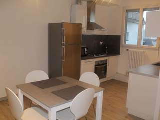 Colocation / Appartement 7 pièces de 93 m², Saint-Nazaire, Avenue de la République
