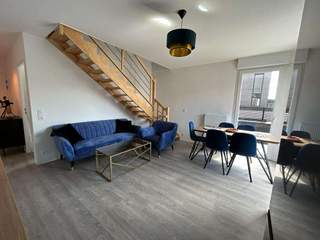 Colocation / Appartement 6 pièces de 89 m², Cergy, Allée des Inventions