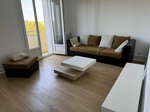 Colocation / Appartement 5 pièces de 80 m², Castres, Boulevard Henri Sizaire / Photo 9