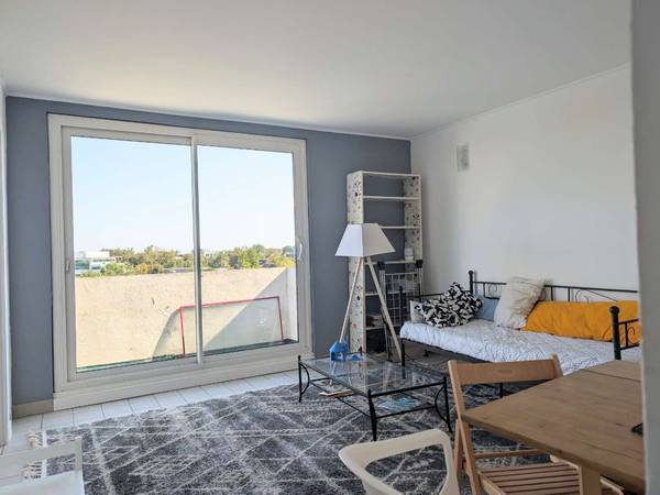 Colocation / Appartement 4 pièces de 65 m², Pessac, Avenue de Saige / Photo 2