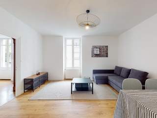 Location / 2 rooms apartment · 59 m², Nantes, Rue Nicolas Appert