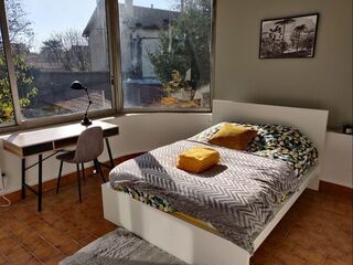 Flatsharing / 6-bedroom house · 160 m², Le Pontet, Avenue Charles de Gaulle