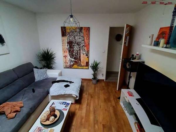 Colocation / Appartement 4 pièces de 60 m², Meyzieu, Rue Paul Gauguin / Photo 9