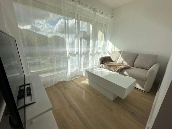 Colocation / Appartement 5 pièces de 87 m², Poitiers, Avenue Robert Schuman / Photo 8