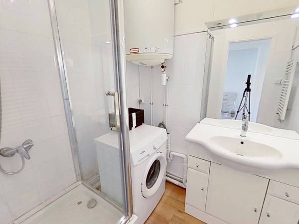 Colocation / Appartement 4 pièces de 66 m², Marseille, Avenue Jules Cantini / Photo 4