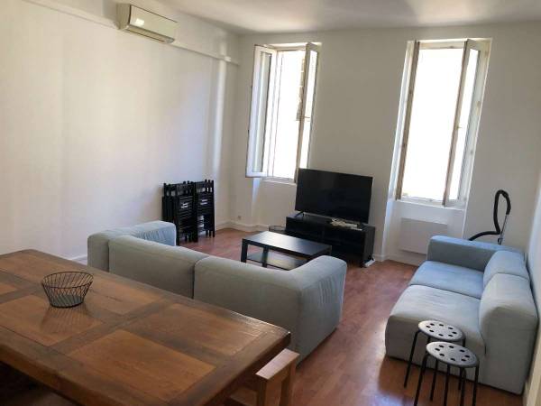 Flatsharing / 7-bedroom flat · 113 m², Marseille, Rue Vincent Scotto / Photo 2