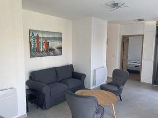Room share, 6 rooms house, Pessac