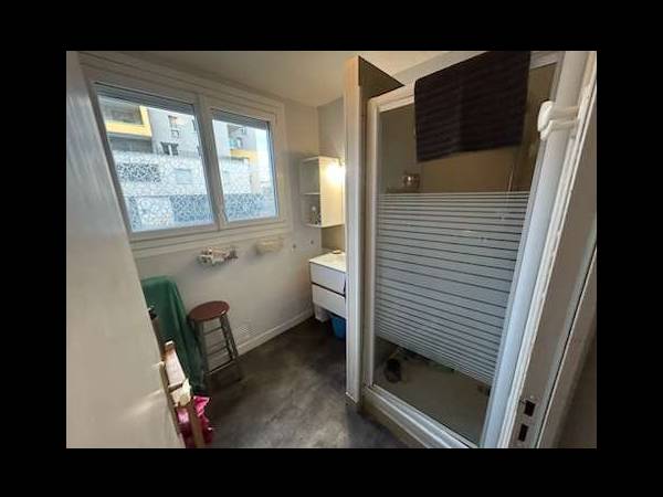 Colocation / Appartement 5 pièces de 68 m², Rennes, Rue Charles Géniaux / Photo 5