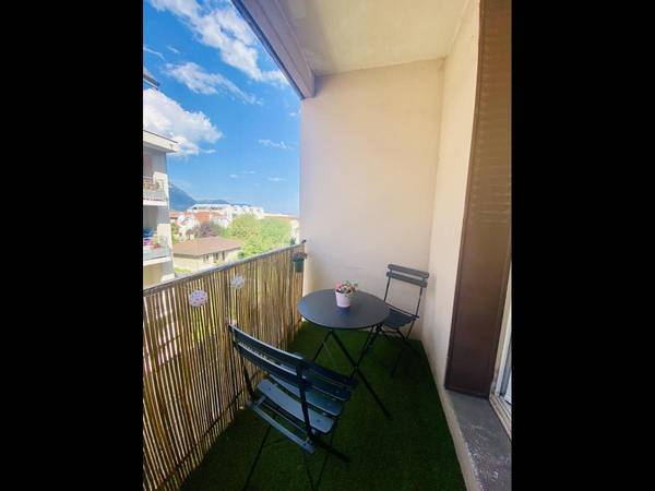 Colocation / Appartement 5 pièces de 117 m², Fontaine, Avenue Jean Jaurès / Photo 10