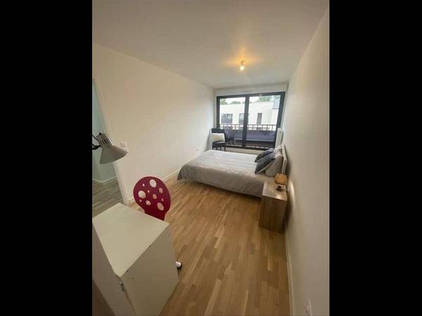 Colocation / Appartement 4 pièces de 85 m², Noisy-le-Grand, Avenue Médéric / Photo 6