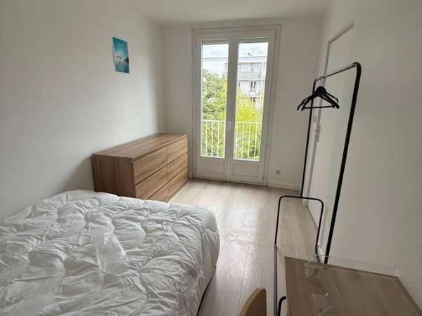 Colocation / Appartement 4 pièces de 65 m², Villenave-d'Ornon, Rue du Levant / Photo 2