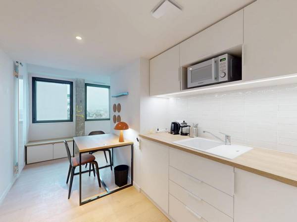 Colocation / Appartement 1 pièce de 380 m², Paris, 42 Rue de Cambronne / Photo 7