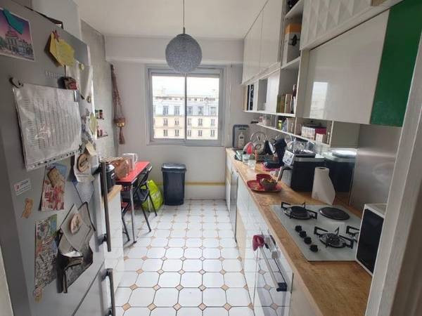 Colocation / Appartement 4 pièces de 80 m², Paris, Boulevard de Belleville / Photo 2