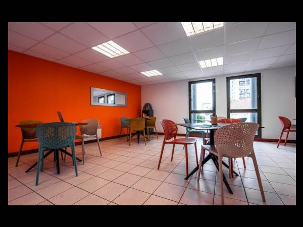 Location / Résidence 1 pièce de 18 m², Roanne, 15 Bis Rue Fontenille / Photo 9
