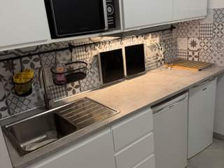Room share, 3 rooms apartment, Montpellier