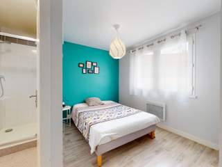 Colocation / Appartement 4 pièces de 64 m², Pau, Rue Camy