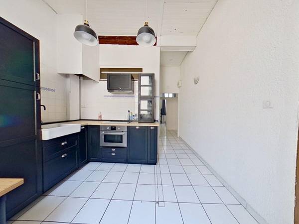 Location / Appartement 2 pièces de 42 m², Montpellier, Rue du Collège / Photo 2