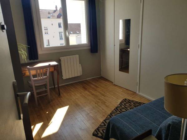Colocation / Appartement 3 pièces de 55 m², Lyon, Rue Antoine Péricaud / Photo 2