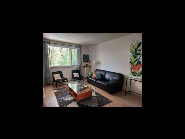 Colocation / Appartement 4 pièces de 87 m², Lyon, Rue de la Garde / Photo 2