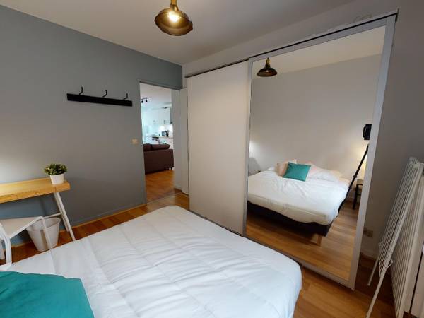 Colocation / Appartement 6 pièces de 98 m², Lyon, Cours d'Herbouville / Photo 2