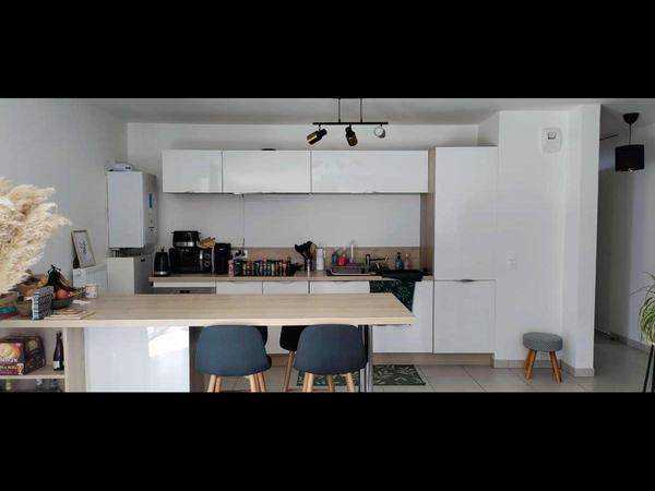Colocation / Appartement 4 pièces de 92 m², Rouen, Rue Stendhal / Photo 2