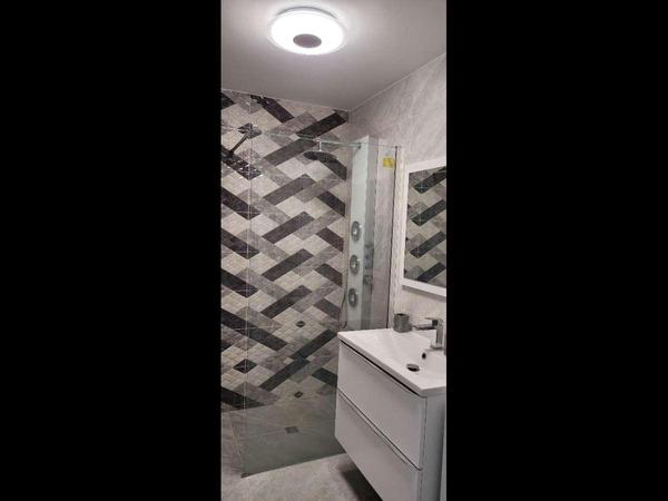 Colocation / Appartement 5 pièces de 90 m², Bron, Avenue Franklin Roosevelt / Photo 5