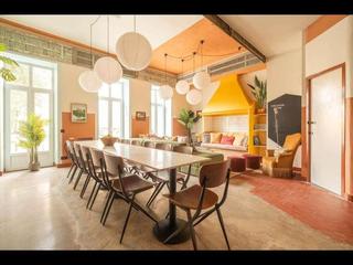 Coliving space, 10-bedroom house , Marseille