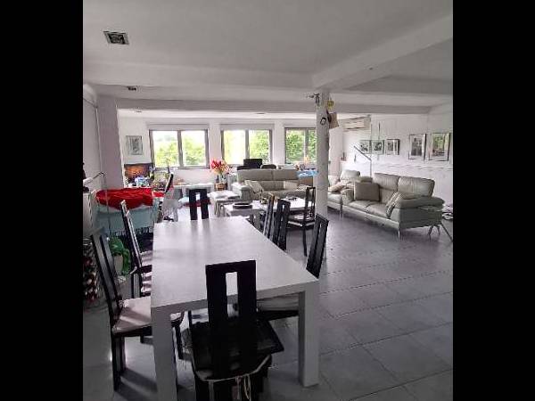 Homestay / 10-bedroom house · 200 m², Tervuren, Waalse Baan / Photo 18