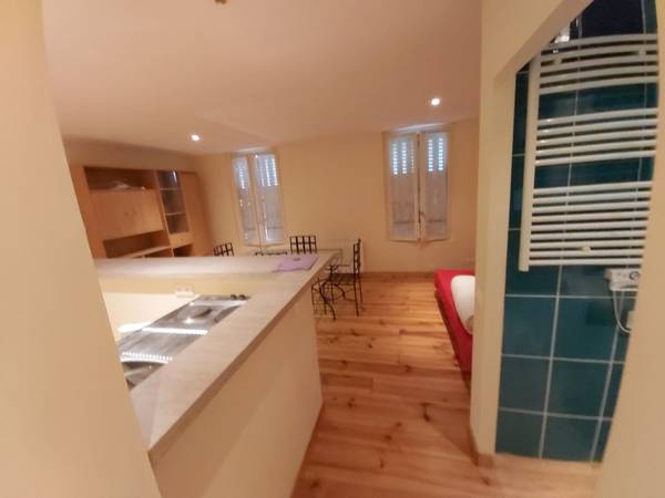 Location / Studio, Nevers / Photo 6