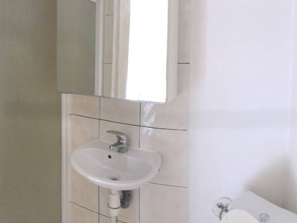 Location / Appartement 1 pièce, Bourg-en-Bresse / Photo 4